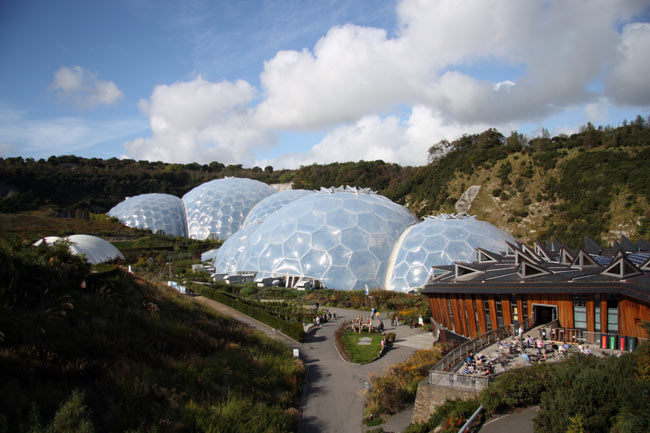 the eden project cornwall				